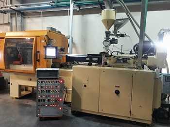 Injection Moulding Machine -1